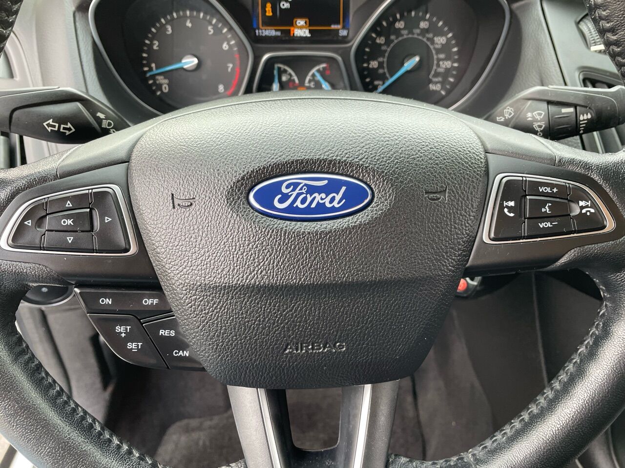 2017 Ford Focus SE 4dr Sedan FWD