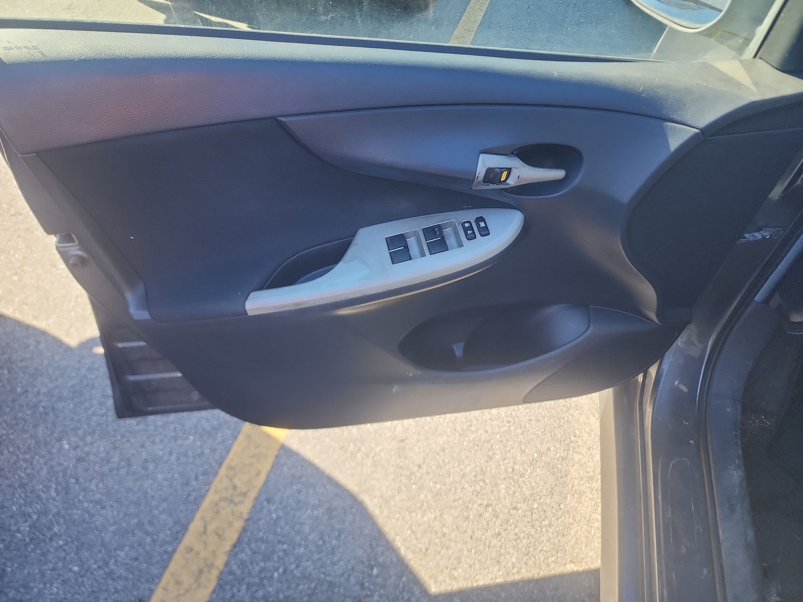 2011 Toyota Corolla S FWD