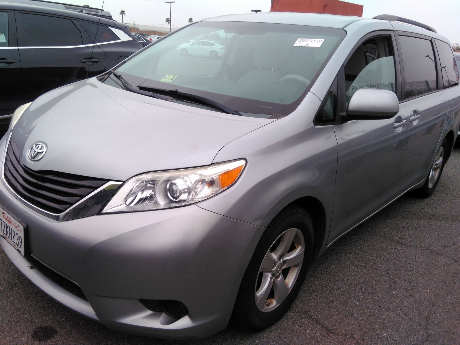 2014 Toyota Sienna LE FWD