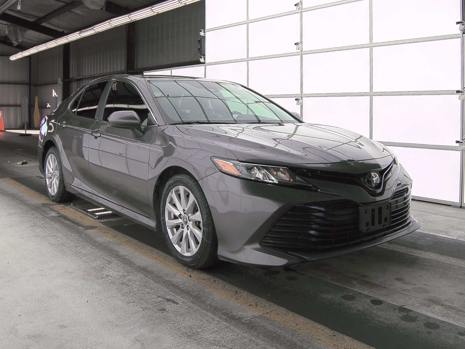 2020 Toyota Camry LE FWD