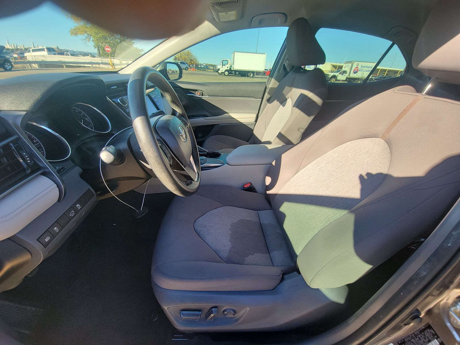 2020 Toyota Camry LE FWD