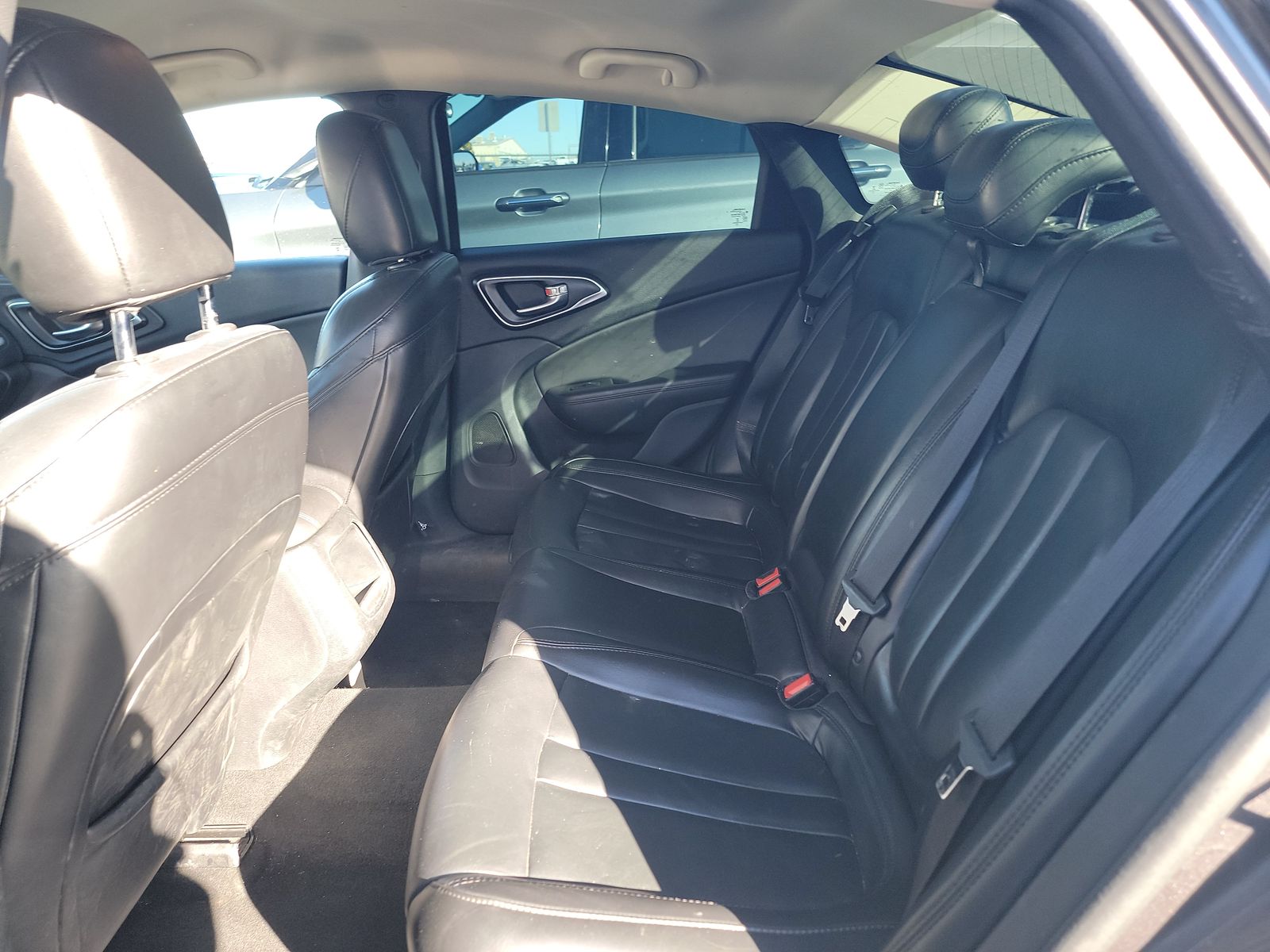 2016 Chrysler 200 LTD PLAT FWD