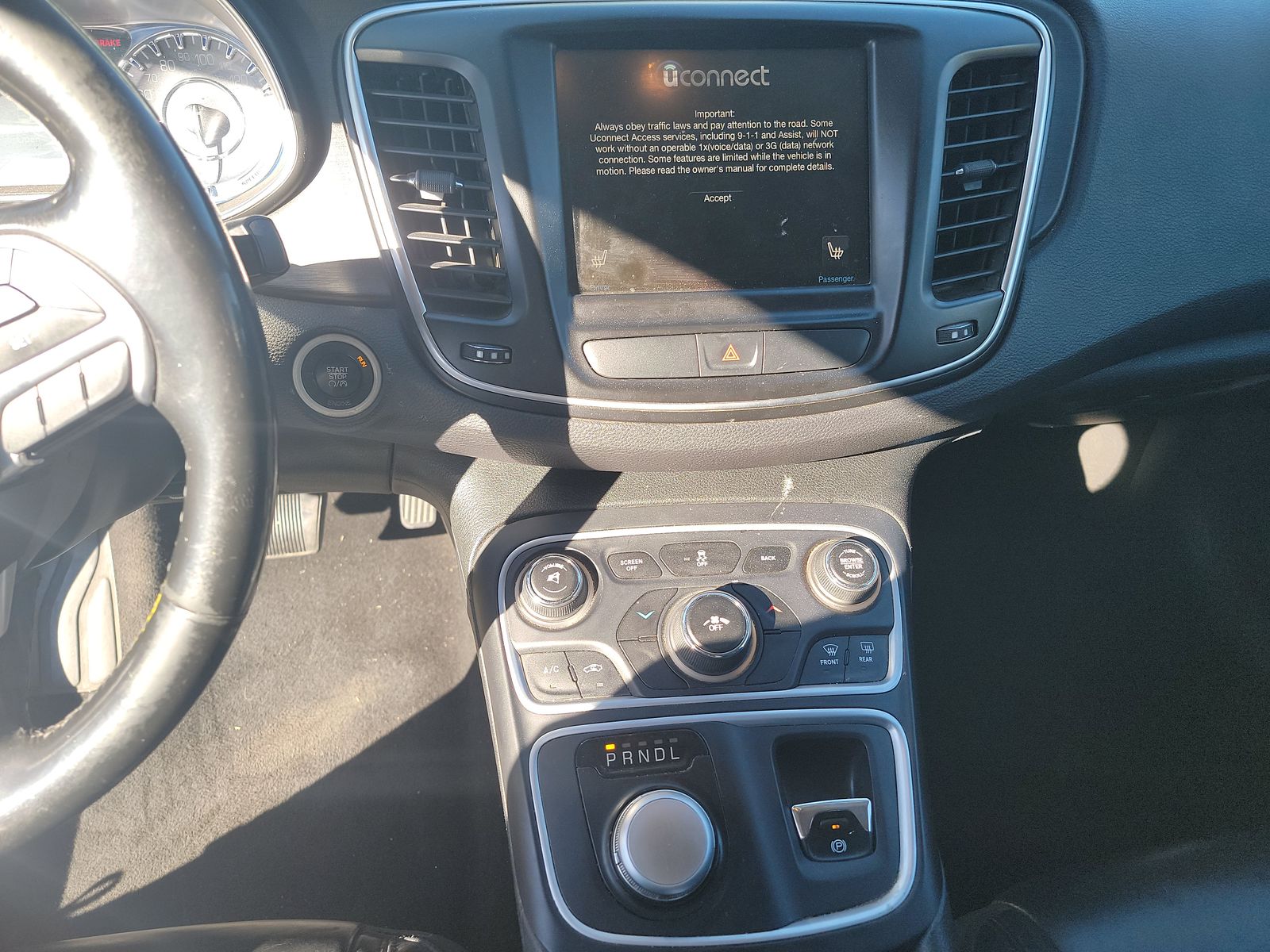 2016 Chrysler 200 LTD PLAT FWD