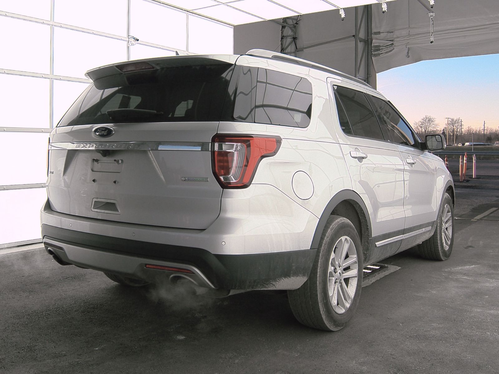 2017 Ford Explorer XLT FWD