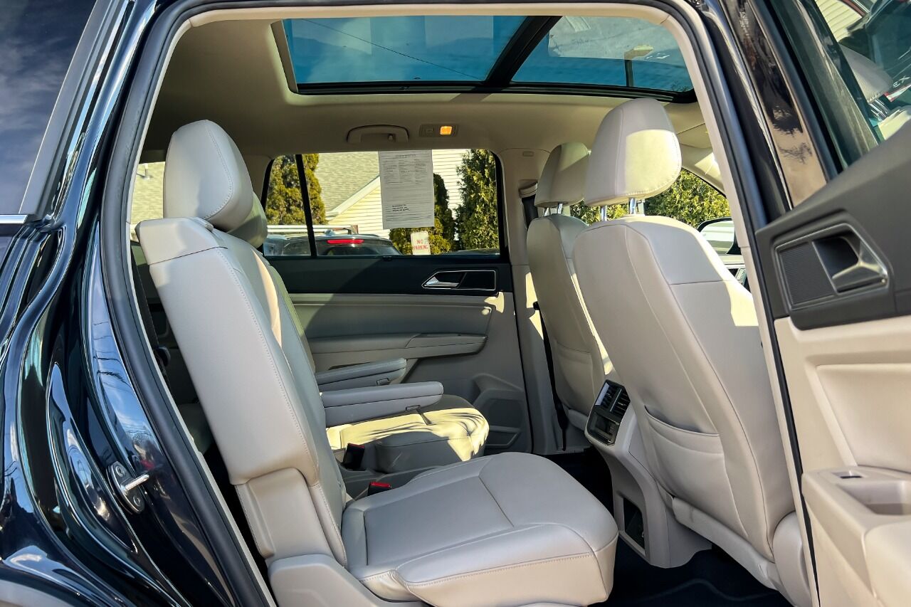 2019 Volkswagen Atlas 3.6L V6 SE w/Technology R-Line AWD