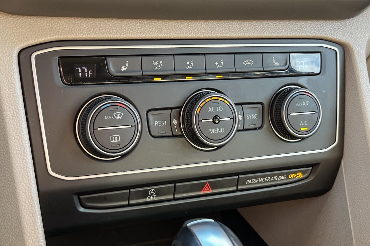 2019 Volkswagen Atlas 3.6L V6 SE w/Technology R-Line AWD