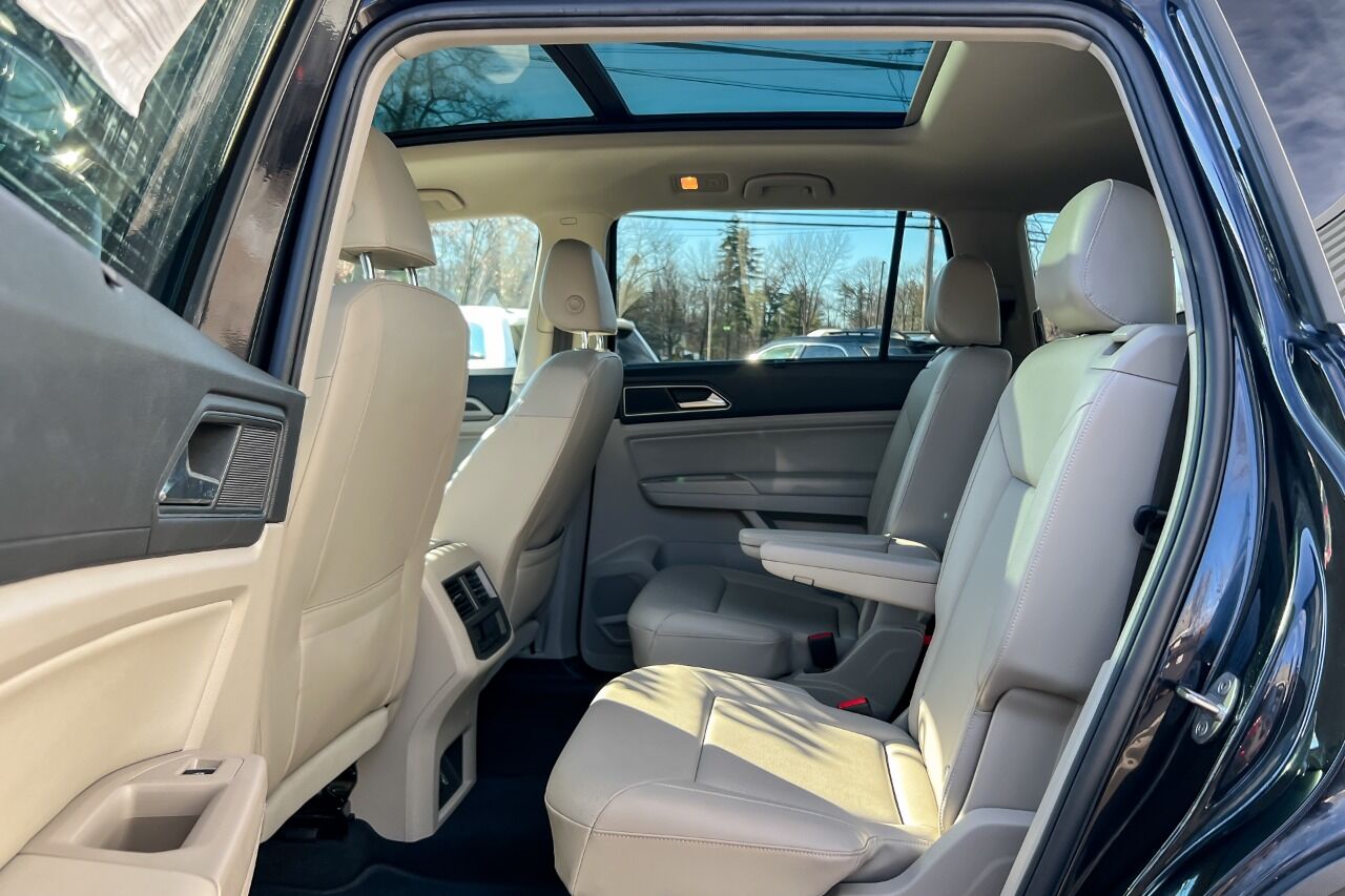 2019 Volkswagen Atlas 3.6L V6 SE w/Technology R-Line AWD