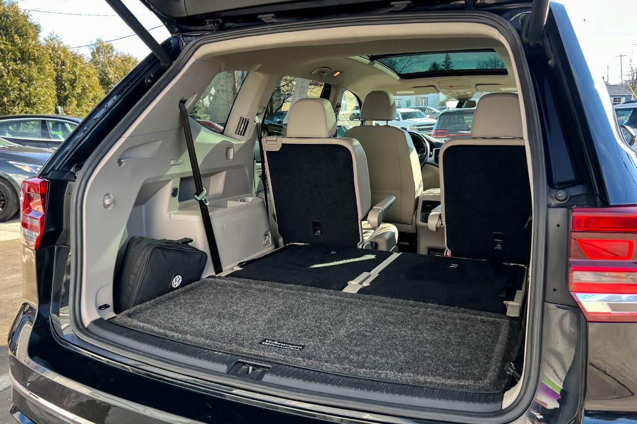 2019 Volkswagen Atlas 3.6L V6 SE w/Technology R-Line AWD