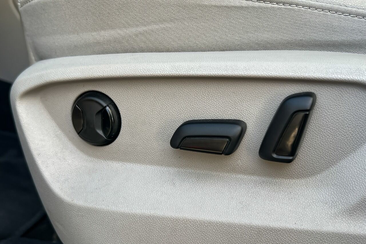 2019 Volkswagen Atlas 3.6L V6 SE w/Technology R-Line AWD