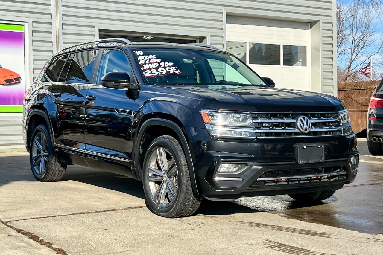 2019 Volkswagen Atlas 3.6L V6 SE w/Technology R-Line AWD