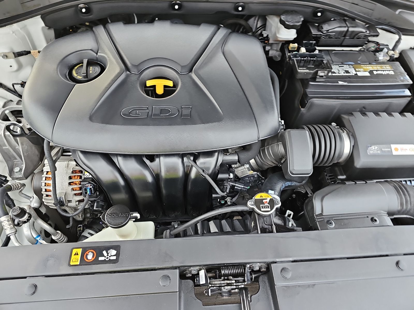 2018 Hyundai Elantra  FWD