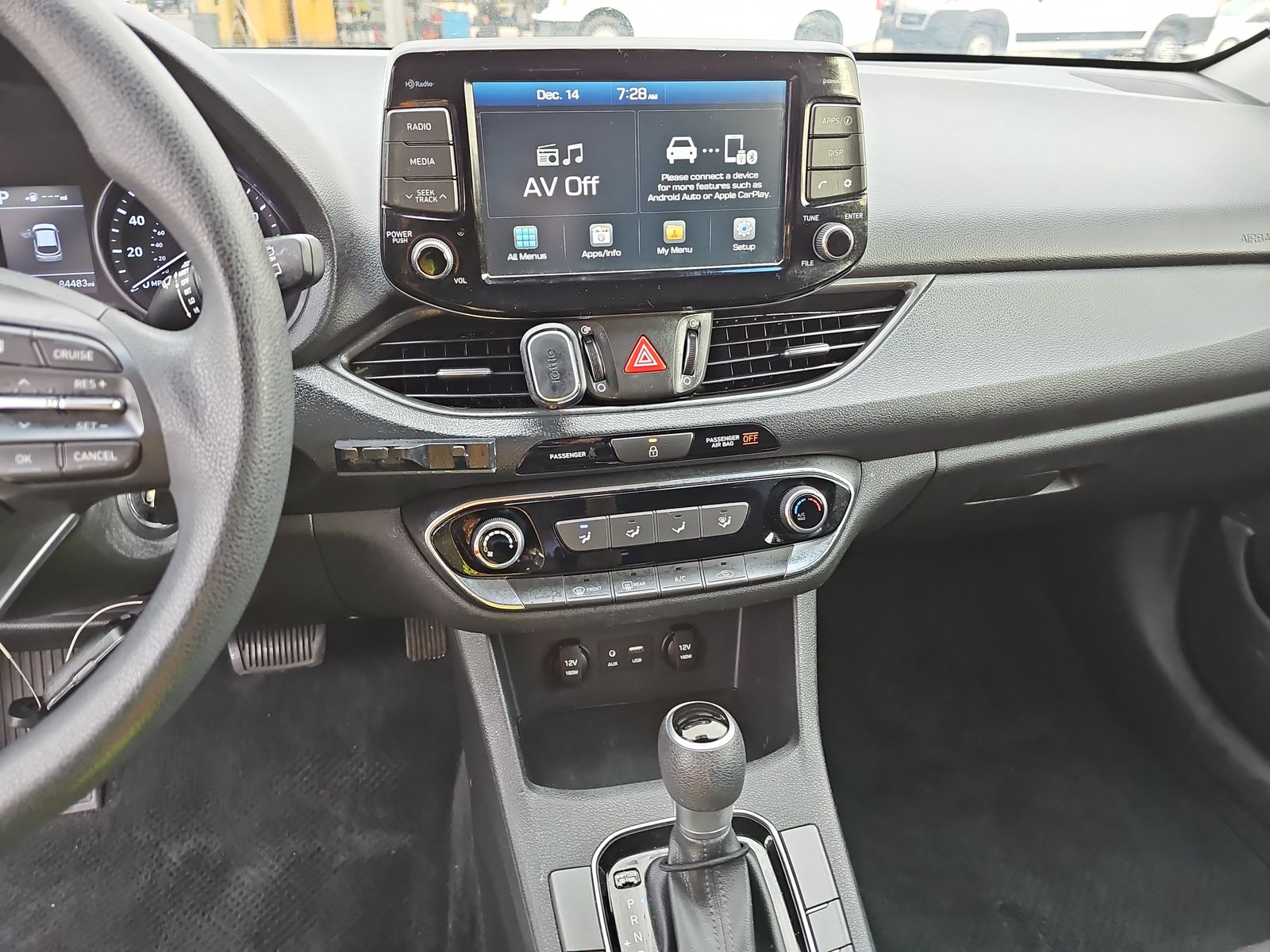 2018 Hyundai Elantra  FWD