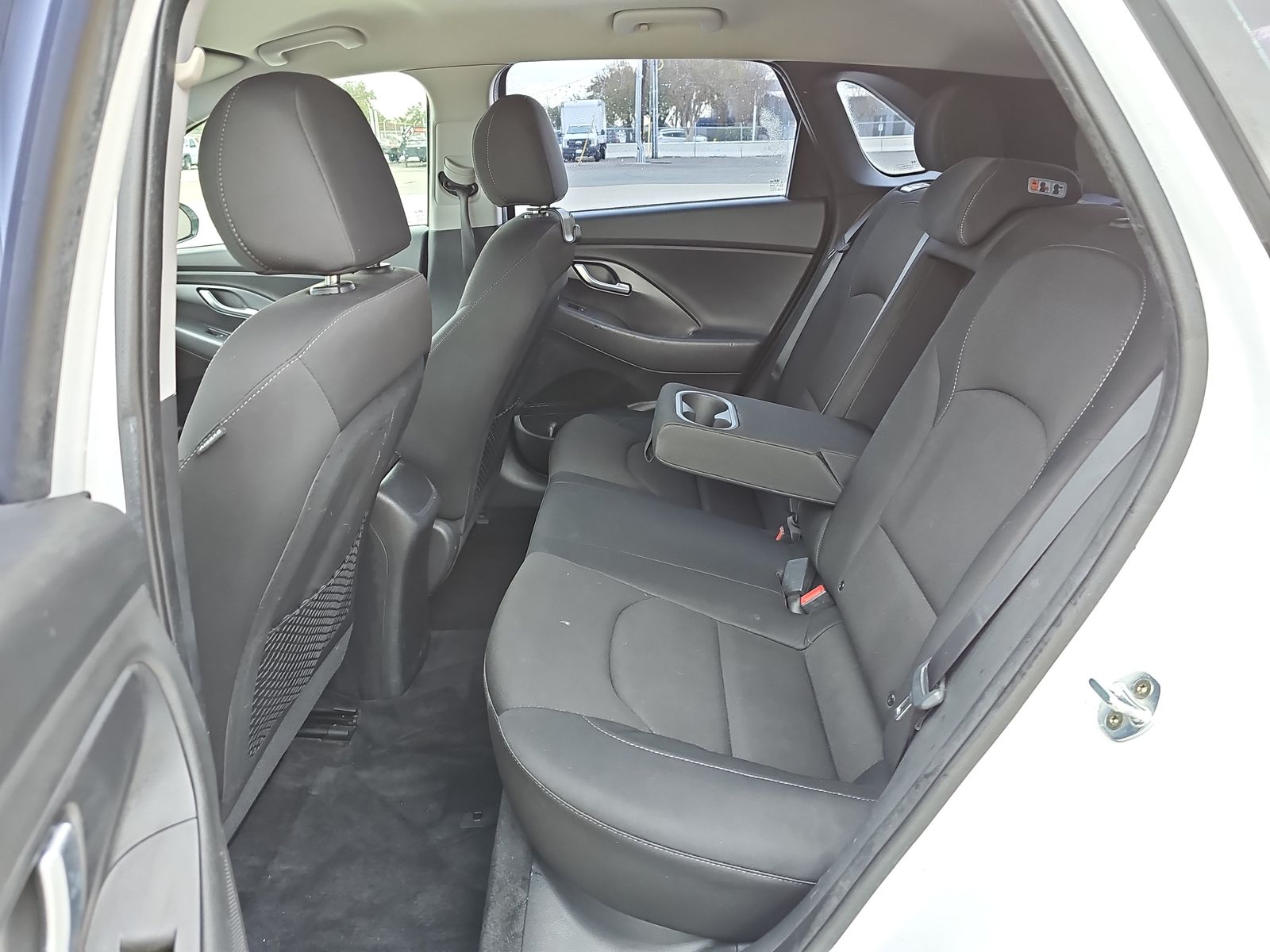 2018 Hyundai Elantra  FWD