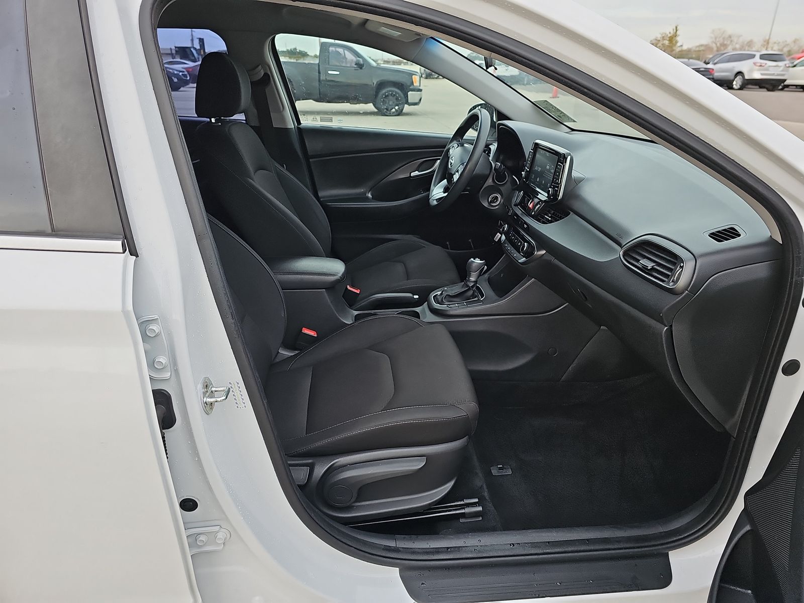 2018 Hyundai Elantra  FWD