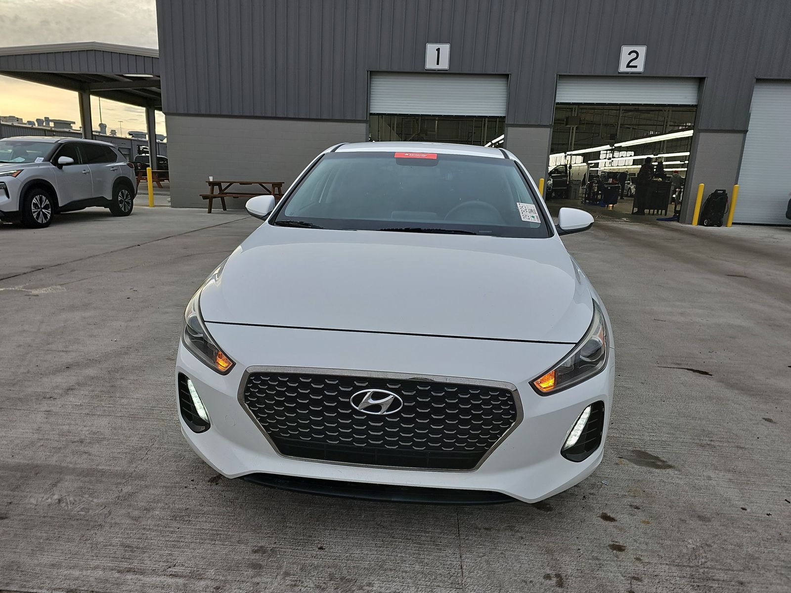 2018 Hyundai Elantra  FWD