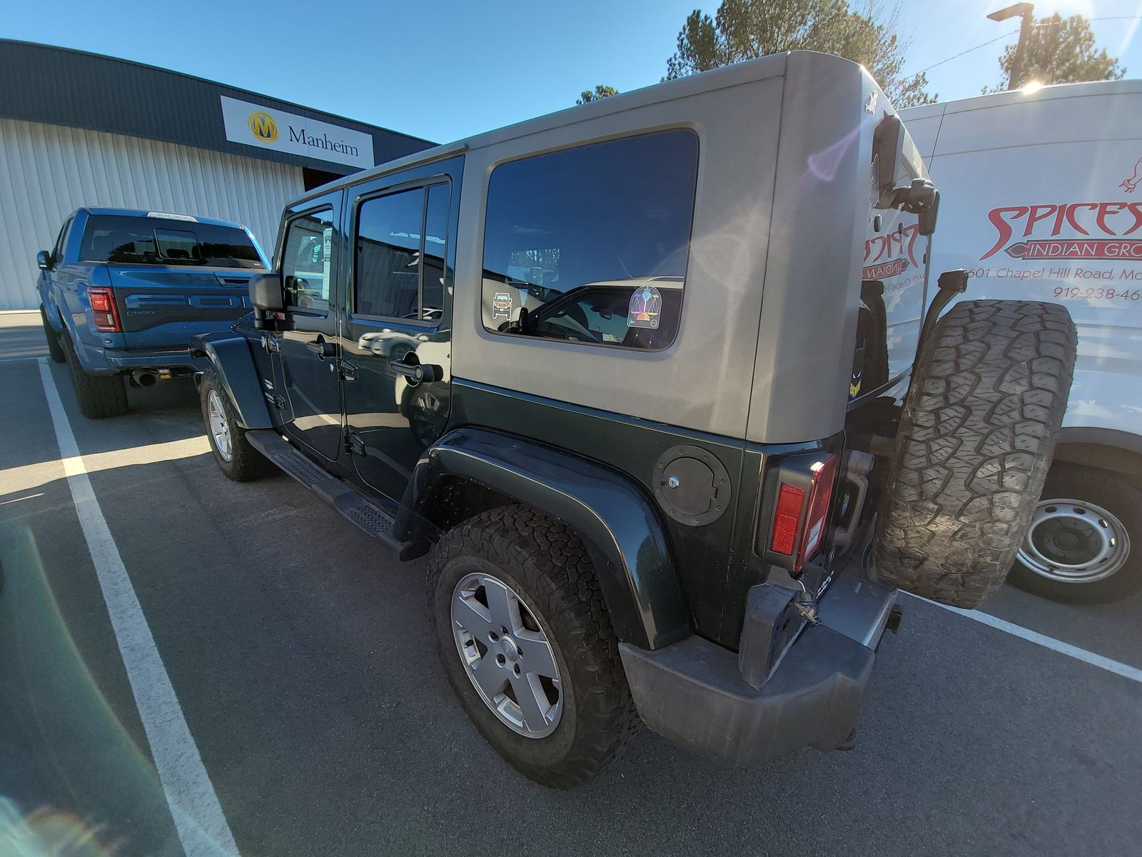 2010 Jeep Wrangler SAHARA AWD