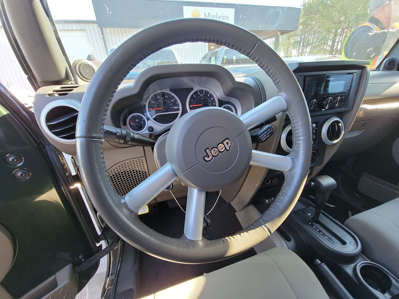 2010 Jeep Wrangler SAHARA AWD