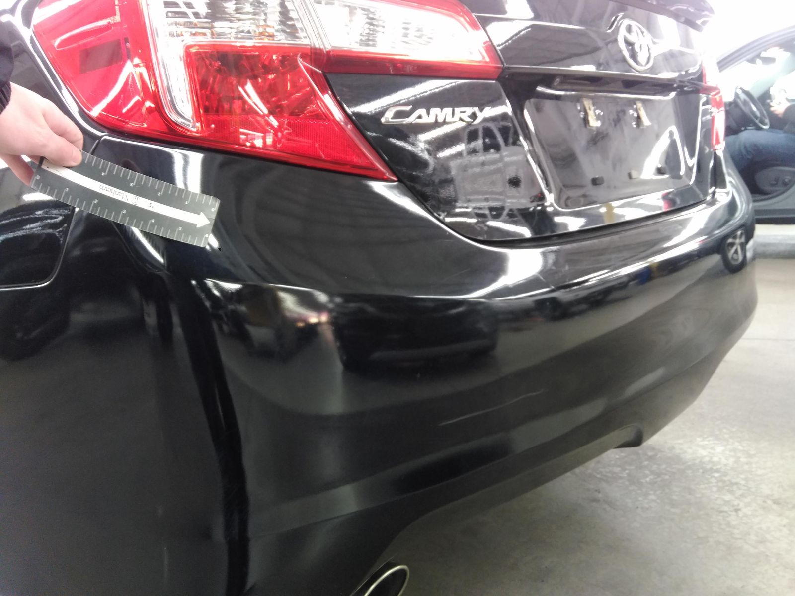 2014 Toyota Camry SE FWD