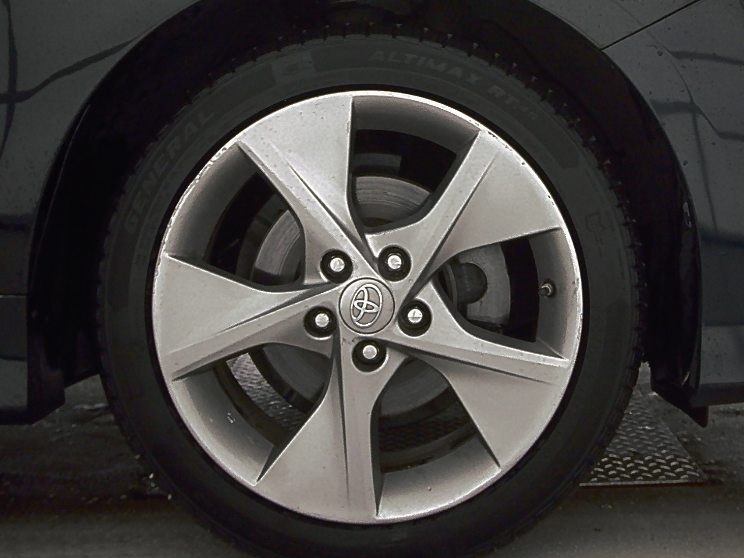 2014 Toyota Camry SE FWD