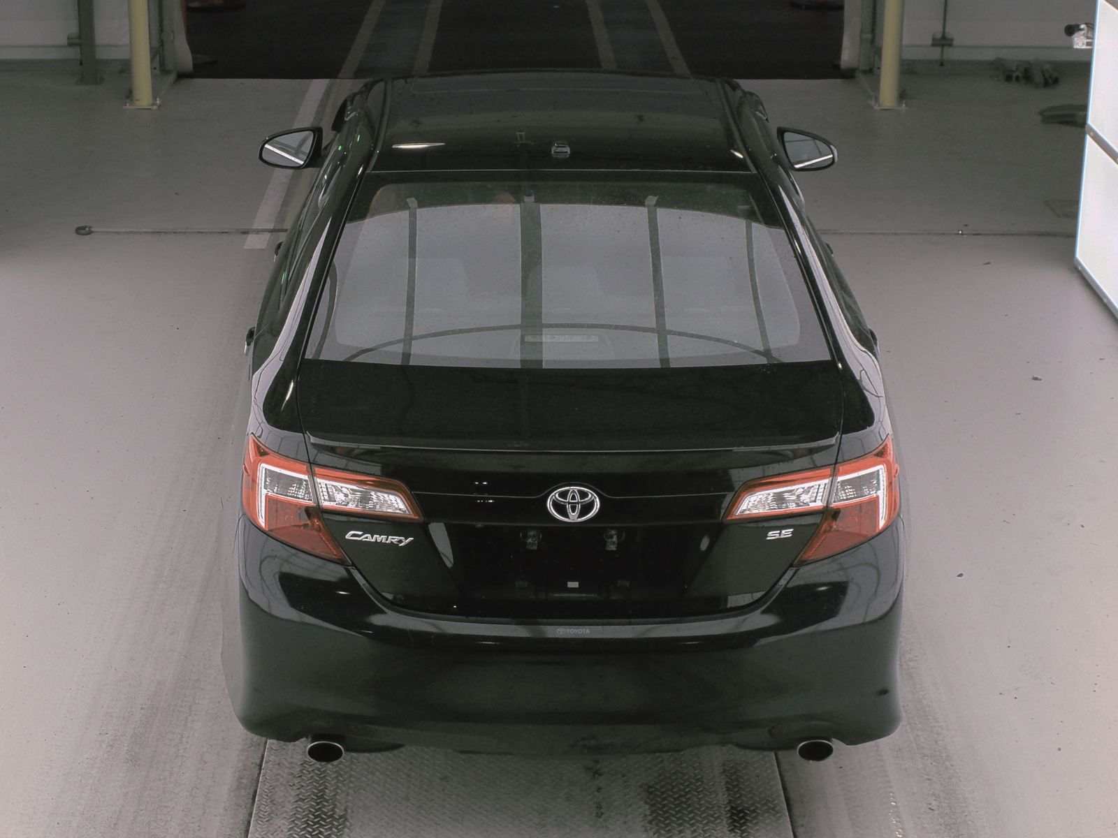 2014 Toyota Camry SE FWD