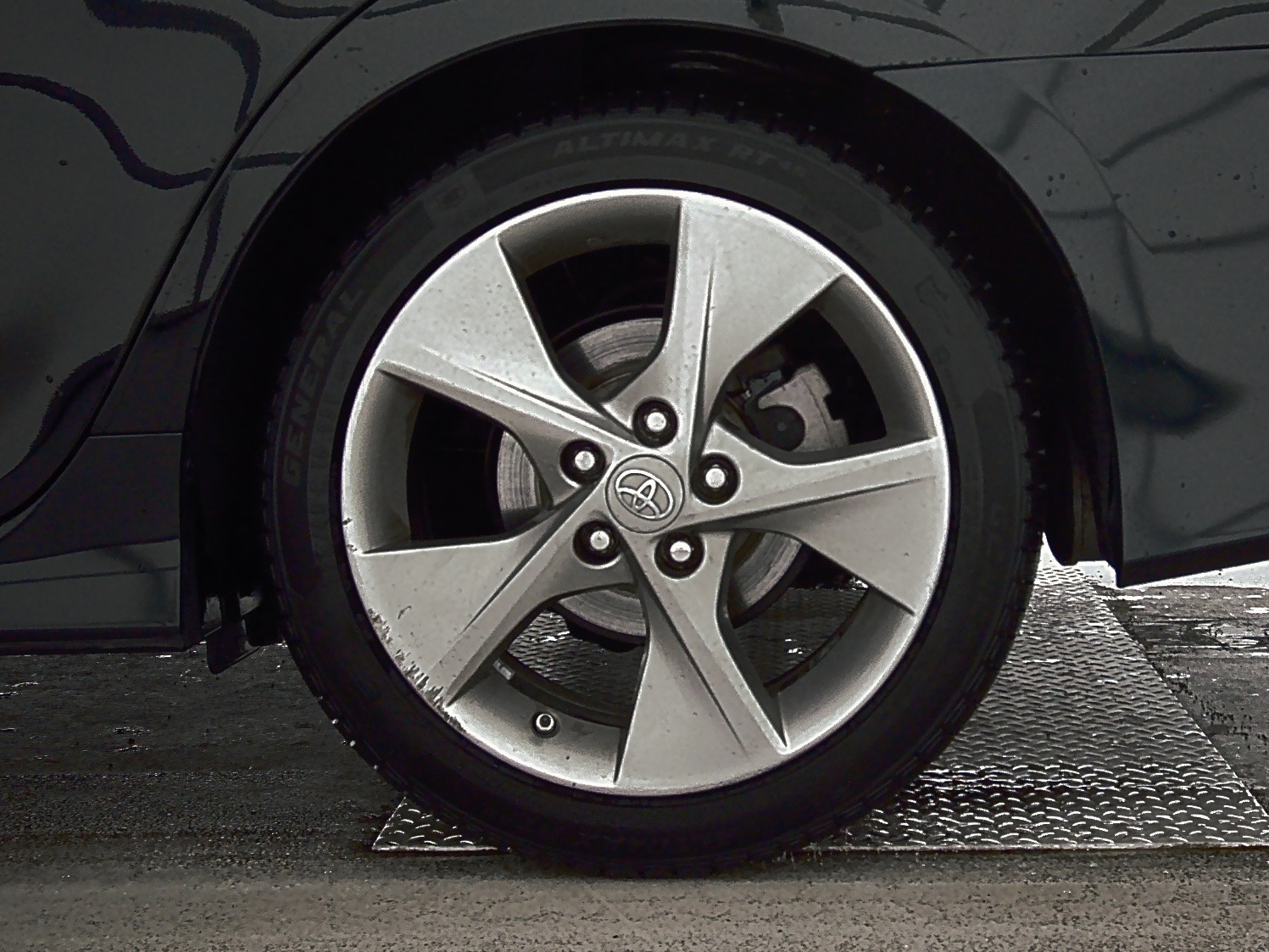 2014 Toyota Camry SE FWD