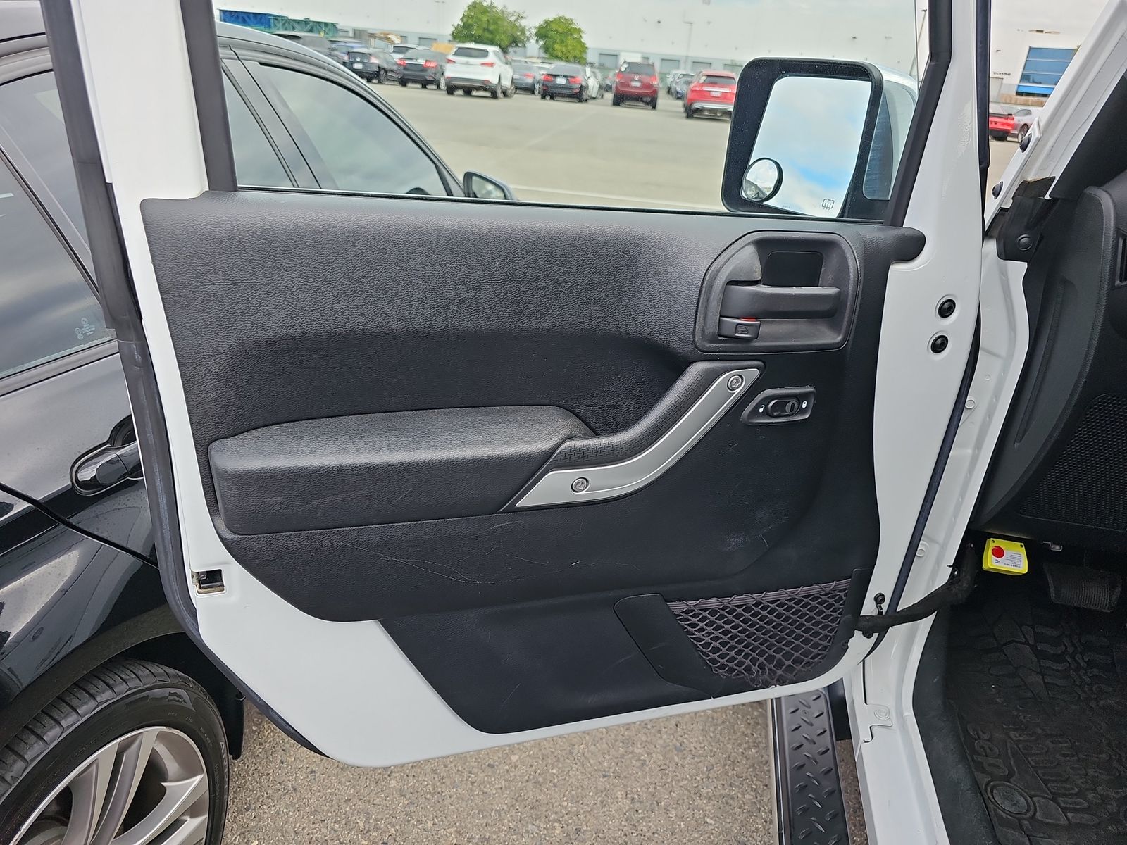 2015 Jeep Wrangler SAHARA AWD