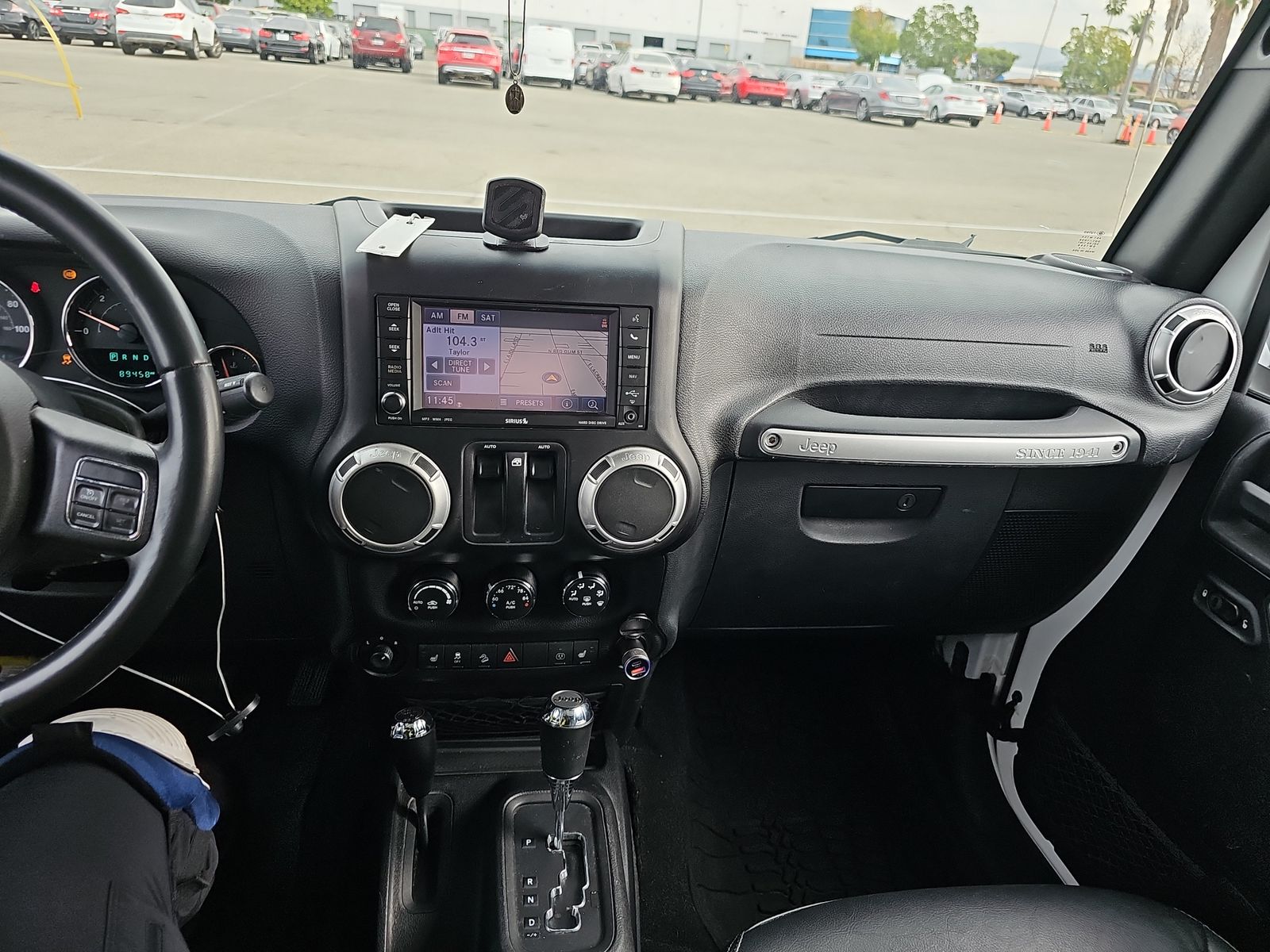 2015 Jeep Wrangler SAHARA AWD