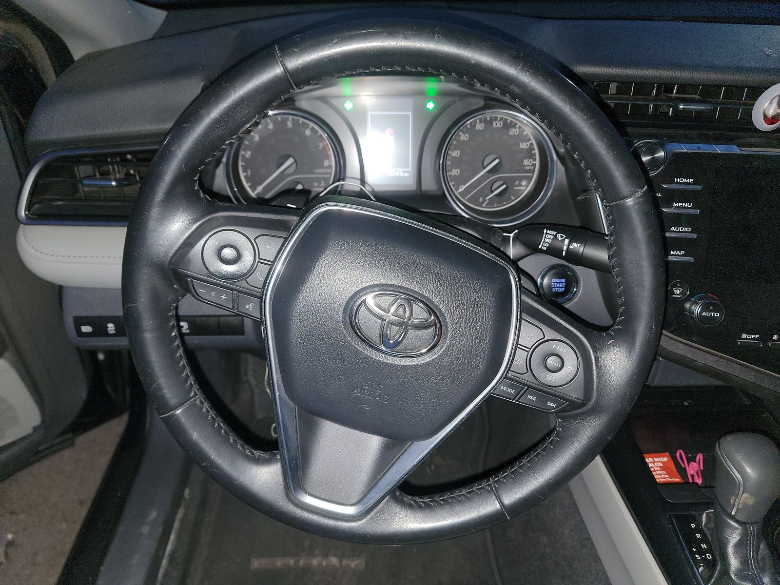 2019 Toyota Camry SE FWD