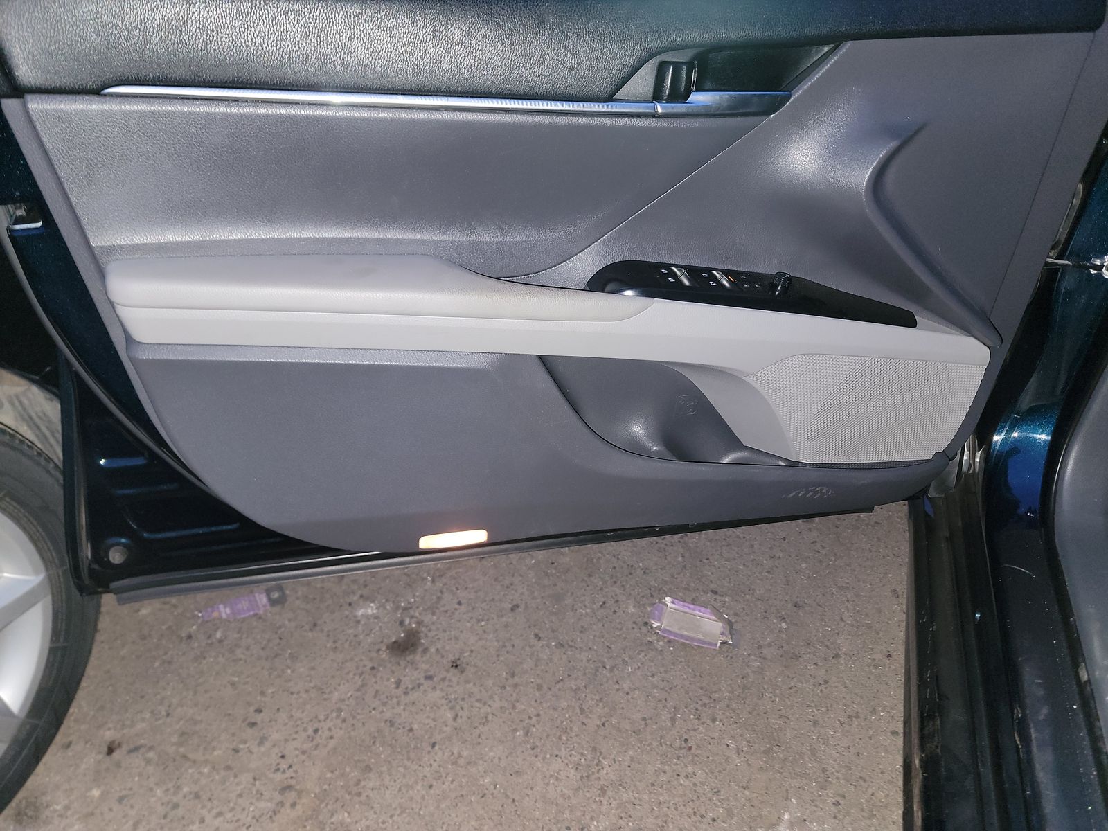 2019 Toyota Camry SE FWD