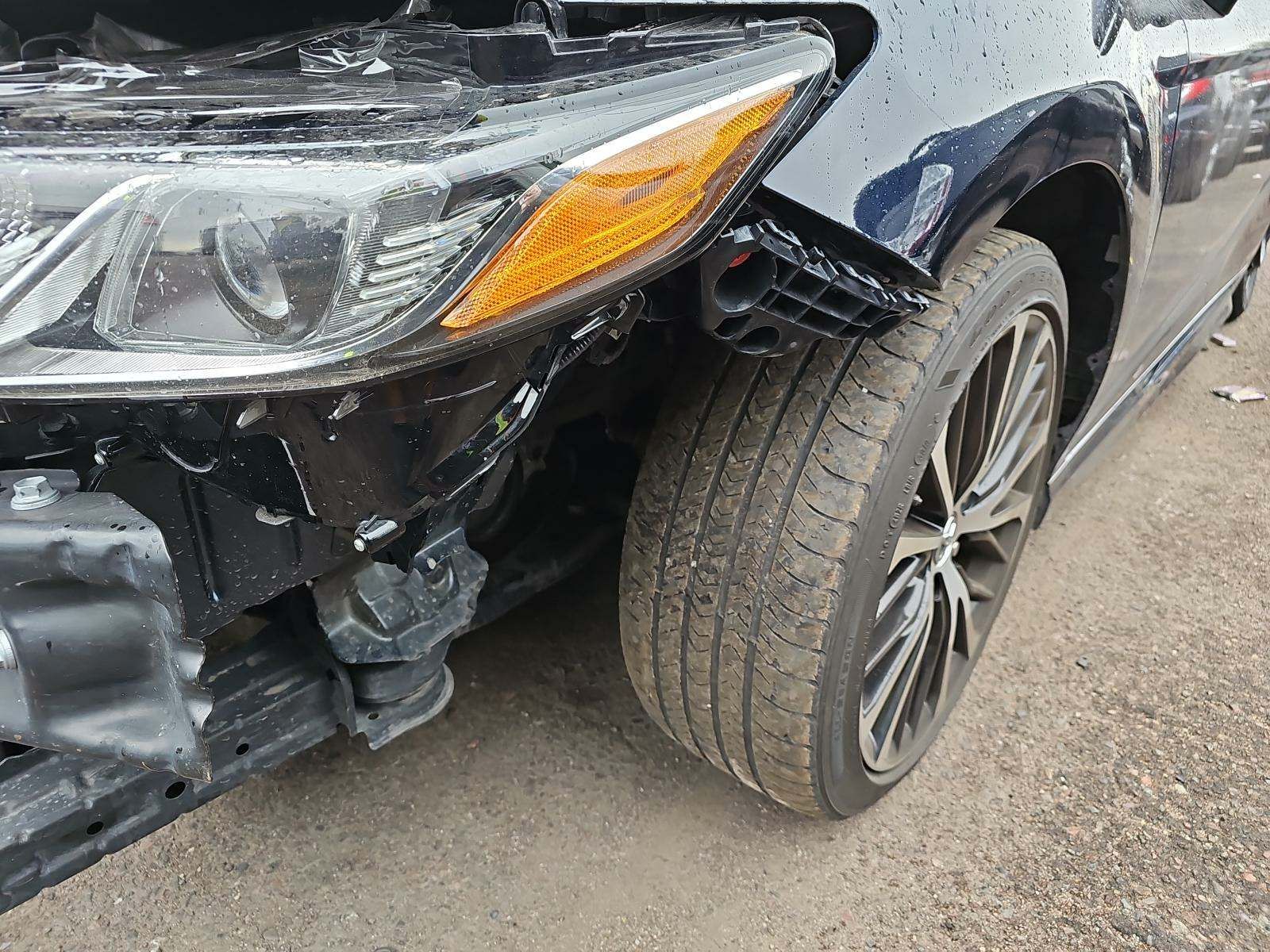 2019 Toyota Camry SE FWD