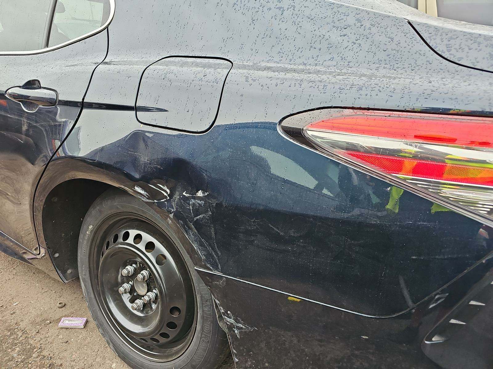 2019 Toyota Camry SE FWD