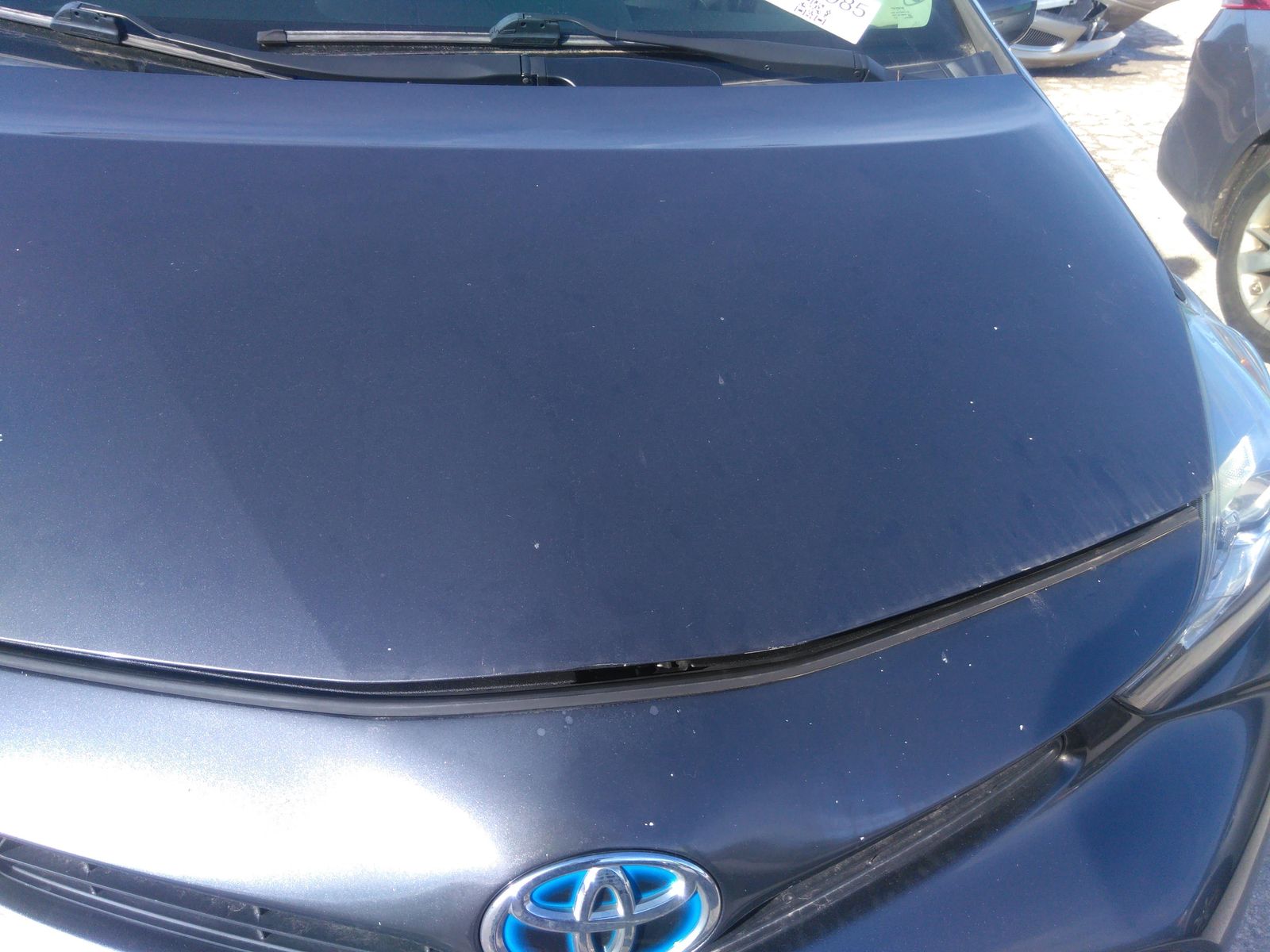 2015 Toyota Prius v Three FWD