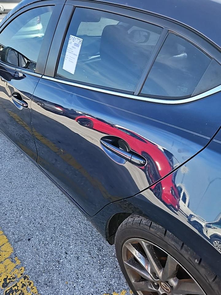 2018 MAZDA MAZDA3 Touring FWD