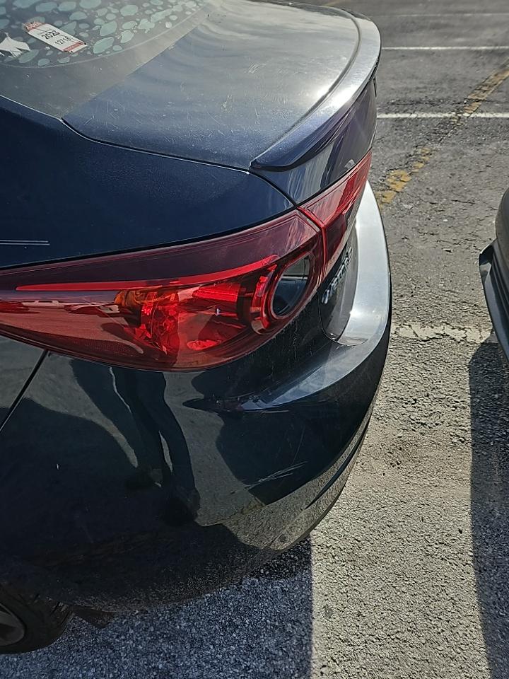 2018 MAZDA MAZDA3 Touring FWD