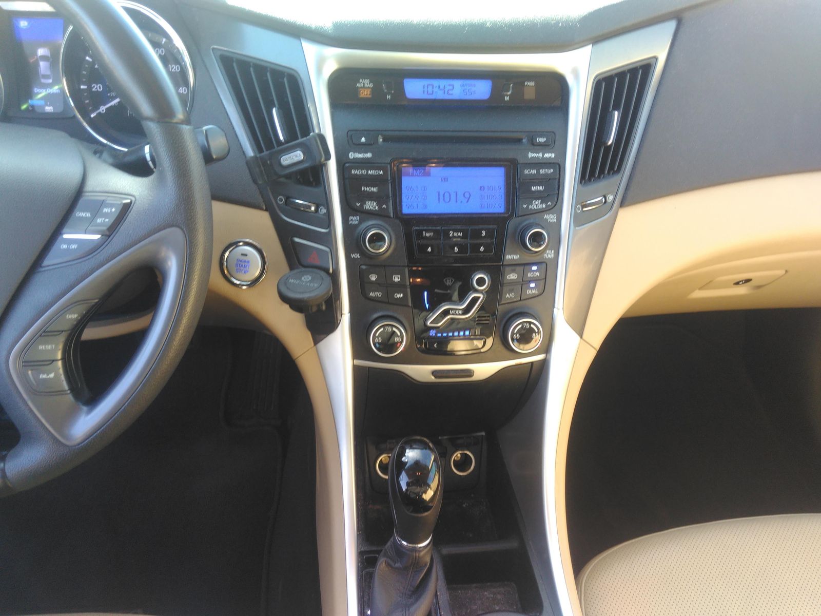 2012 Hyundai Sonata HYBRID FWD