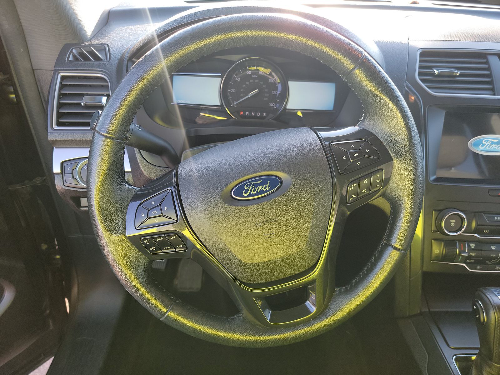 2018 Ford Explorer XLT AWD