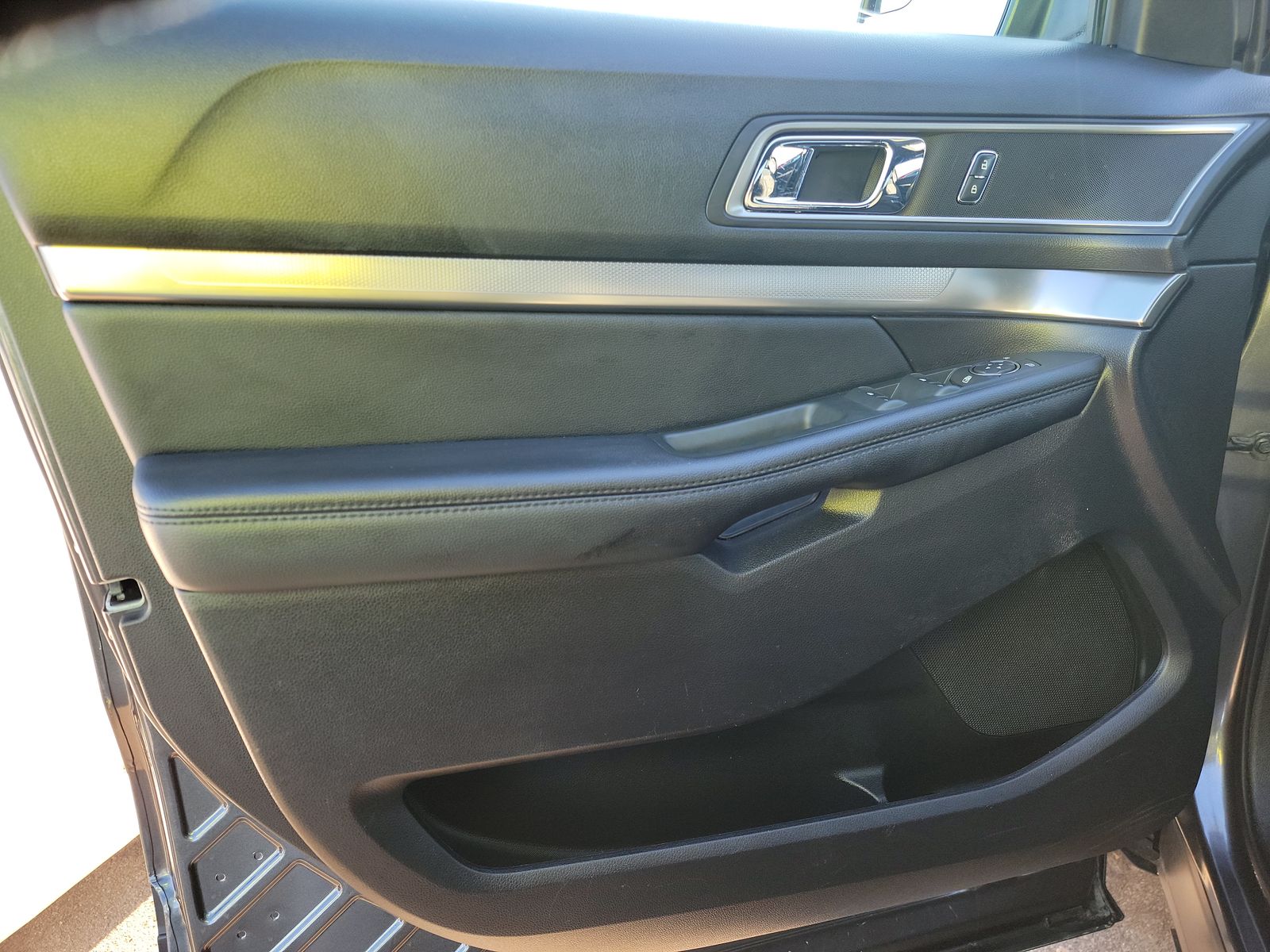 2018 Ford Explorer XLT AWD