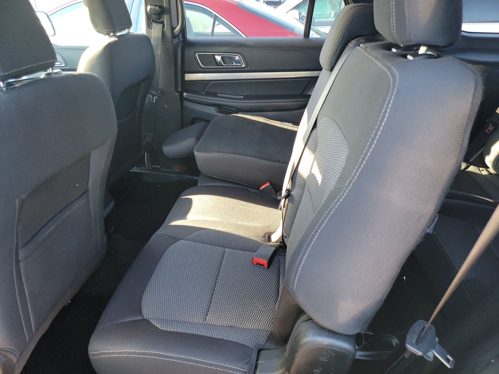 2018 Ford Explorer XLT AWD