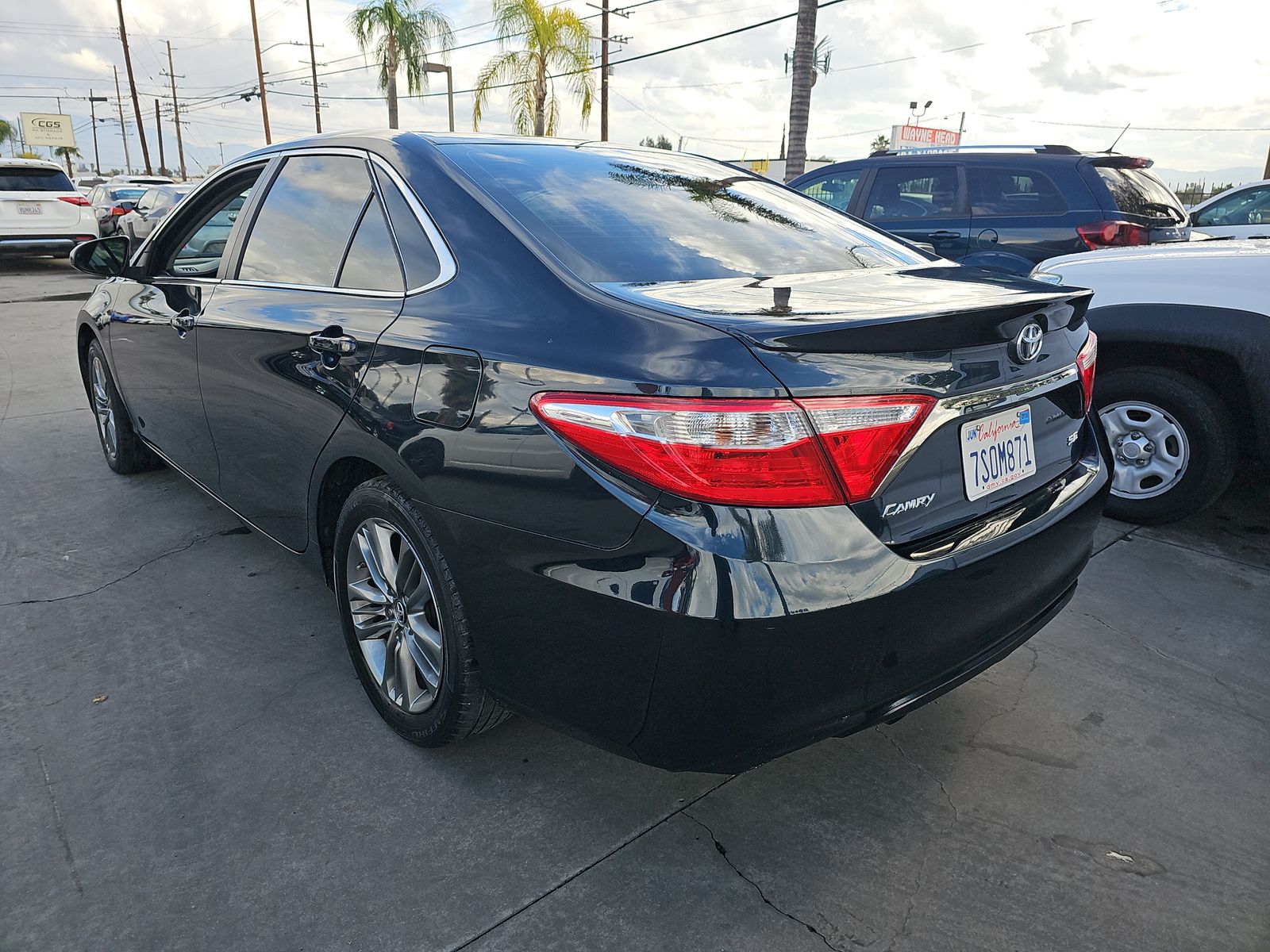2016 Toyota Camry SE FWD