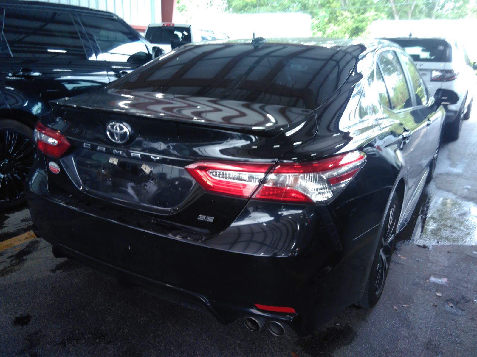 2020 Toyota Camry SE FWD