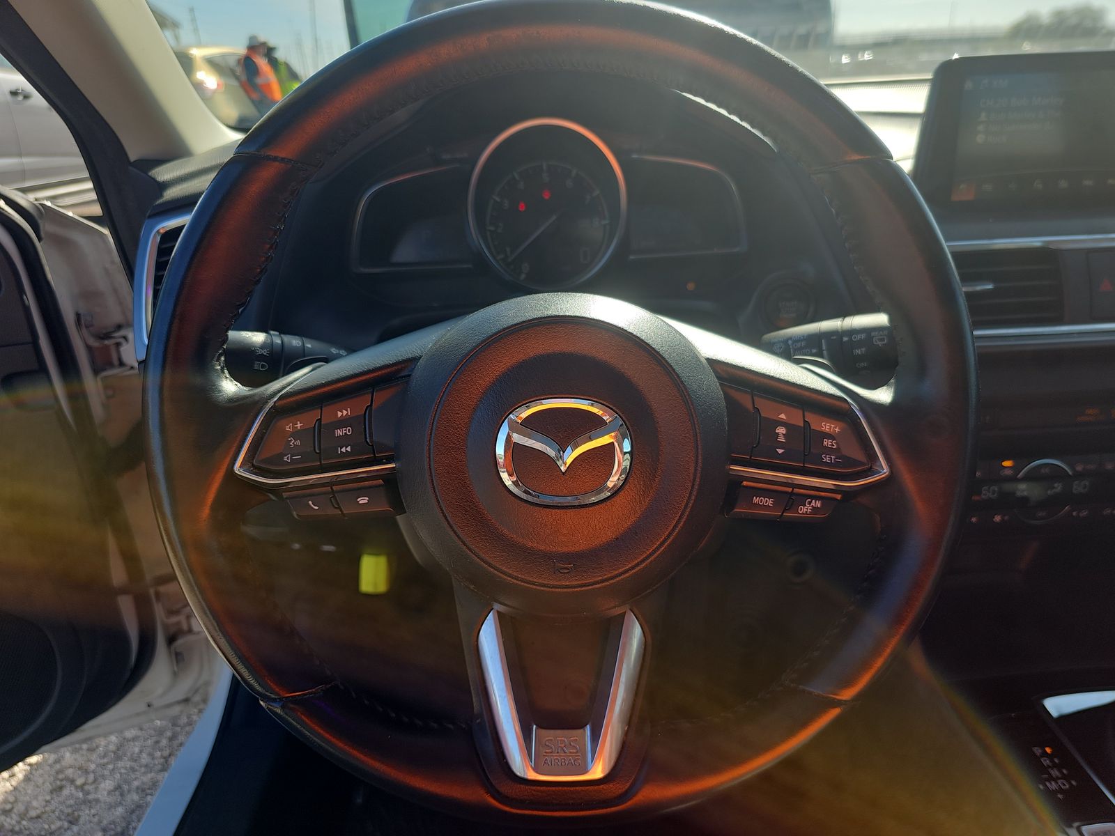 2017 MAZDA MAZDA3 GRAND TOUR FWD