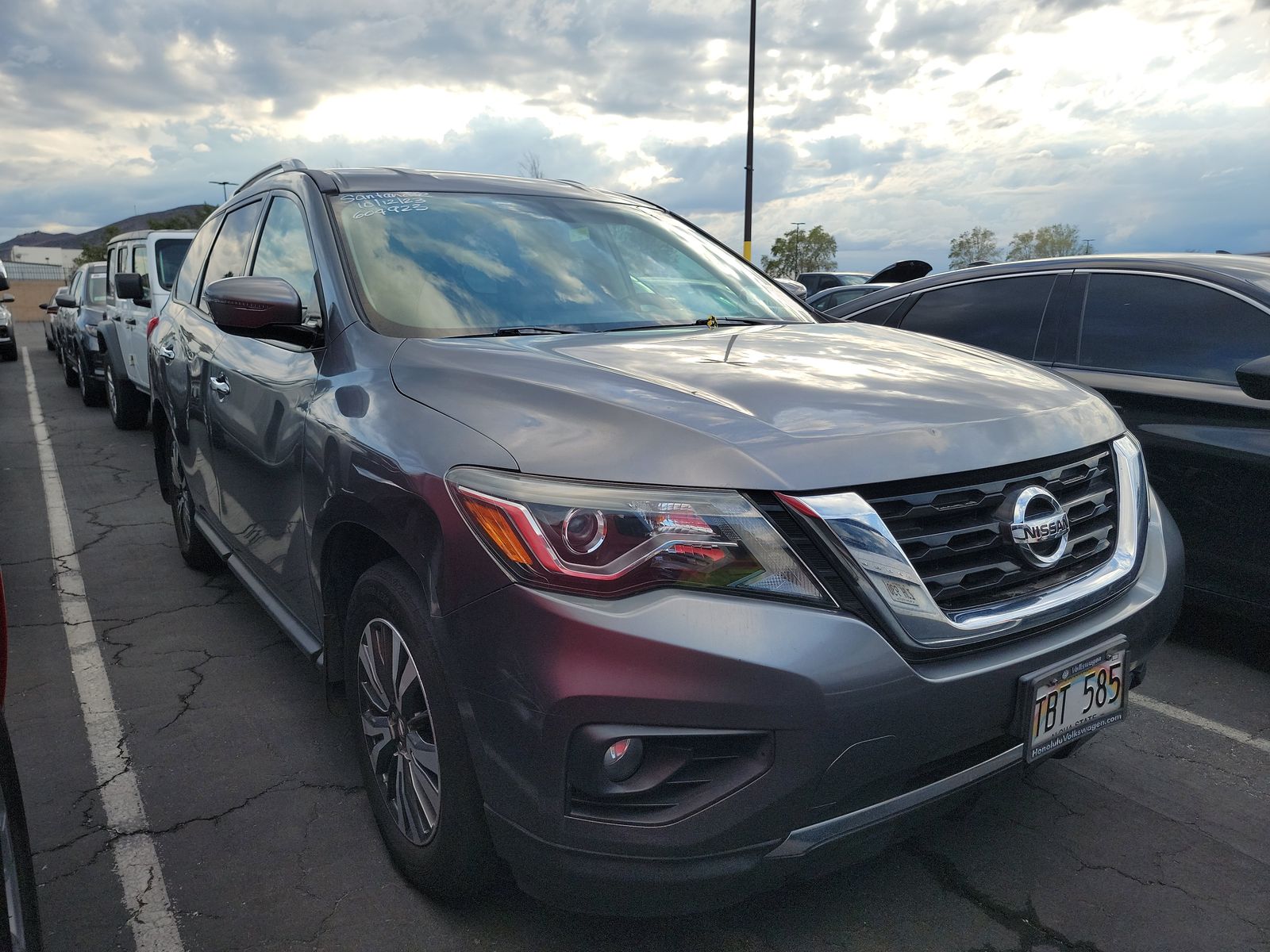 2017 Nissan Pathfinder SV FWD