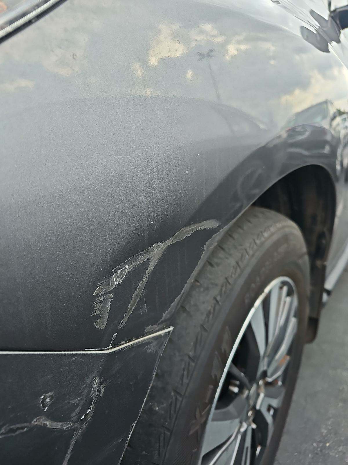 2017 Nissan Pathfinder SV FWD