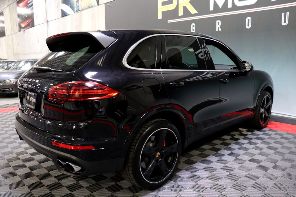 2016 Porsche Cayenne Turbo AWD