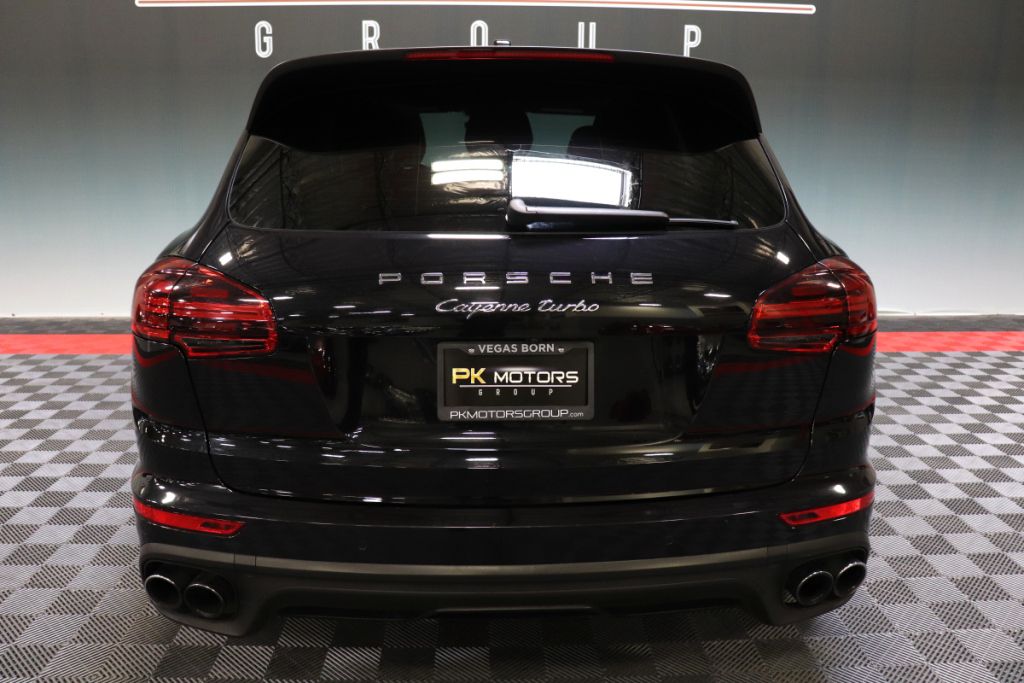 2016 Porsche Cayenne Turbo AWD