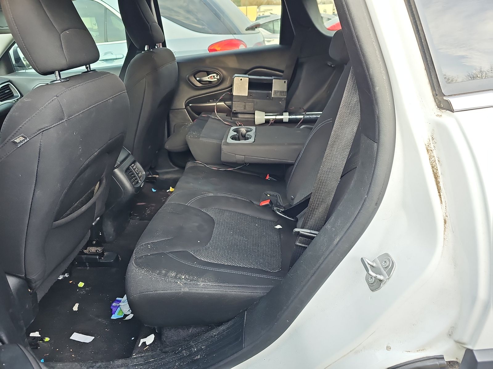 2019 Jeep Cherokee LATITUDE FWD