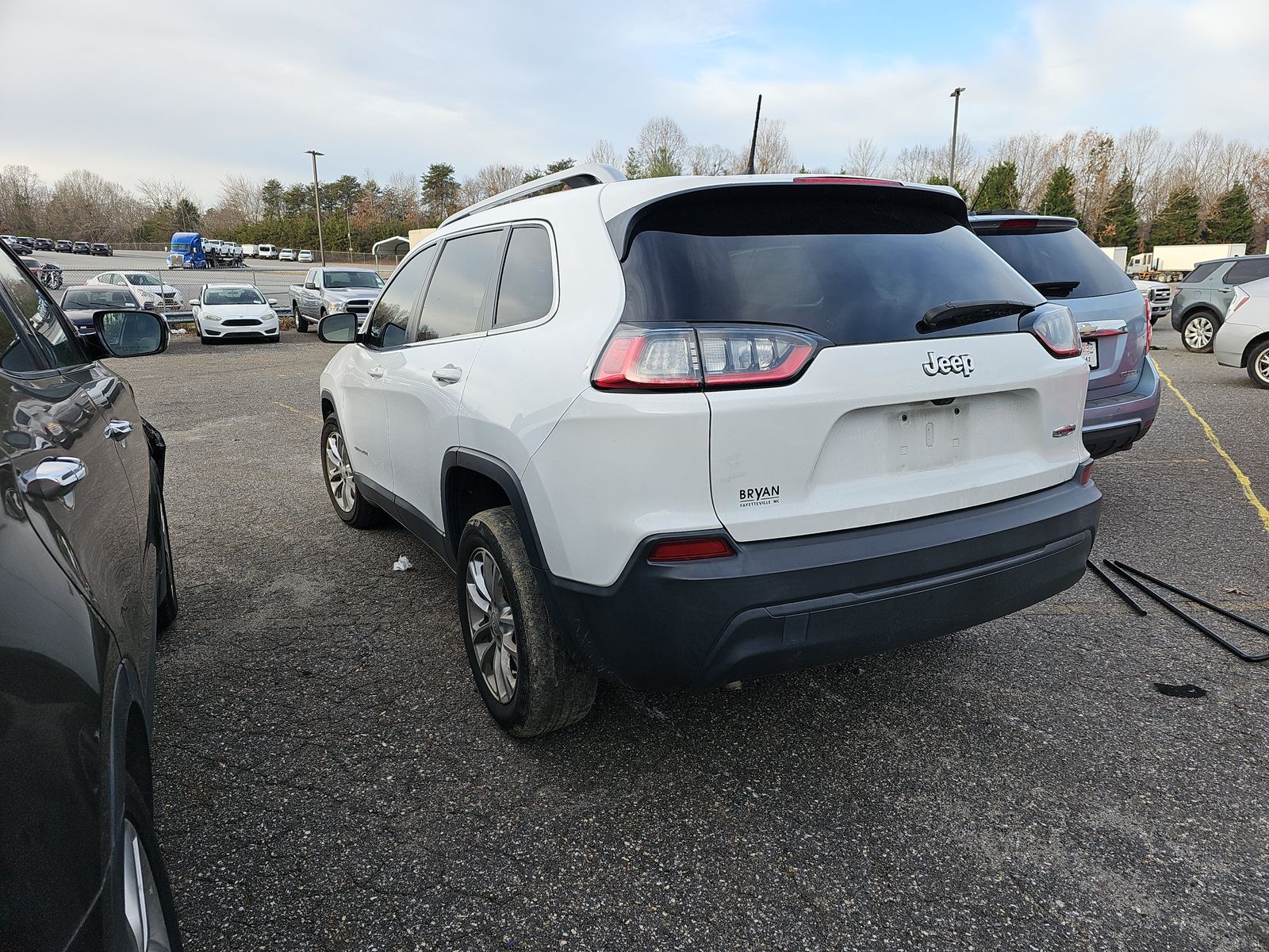 2019 Jeep Cherokee LATITUDE FWD