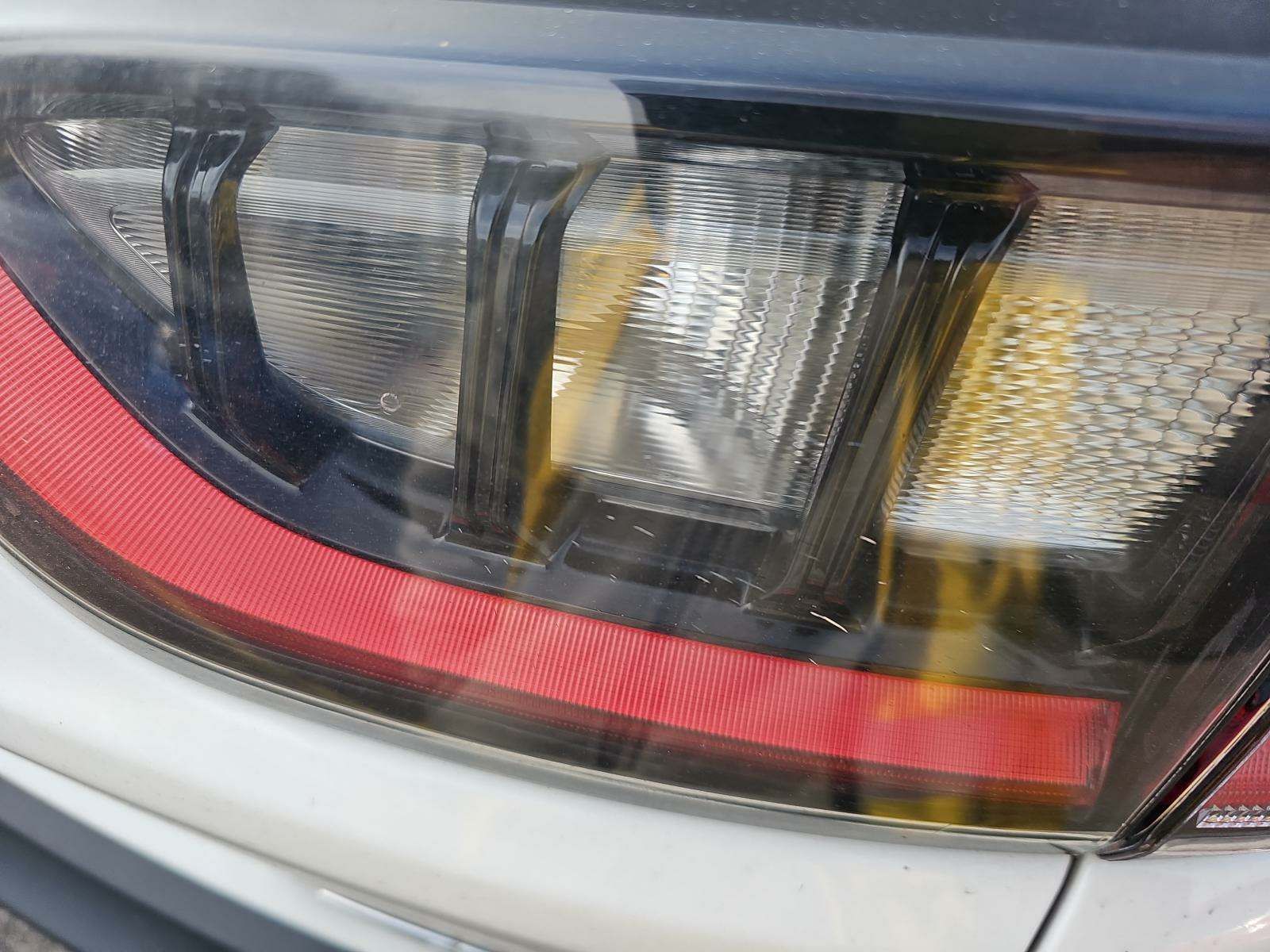 2019 Jeep Cherokee LATITUDE FWD