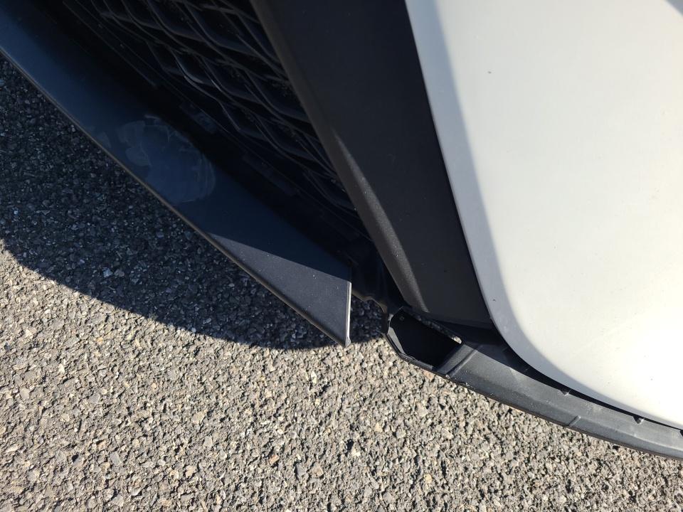 2020 Toyota Camry SE FWD