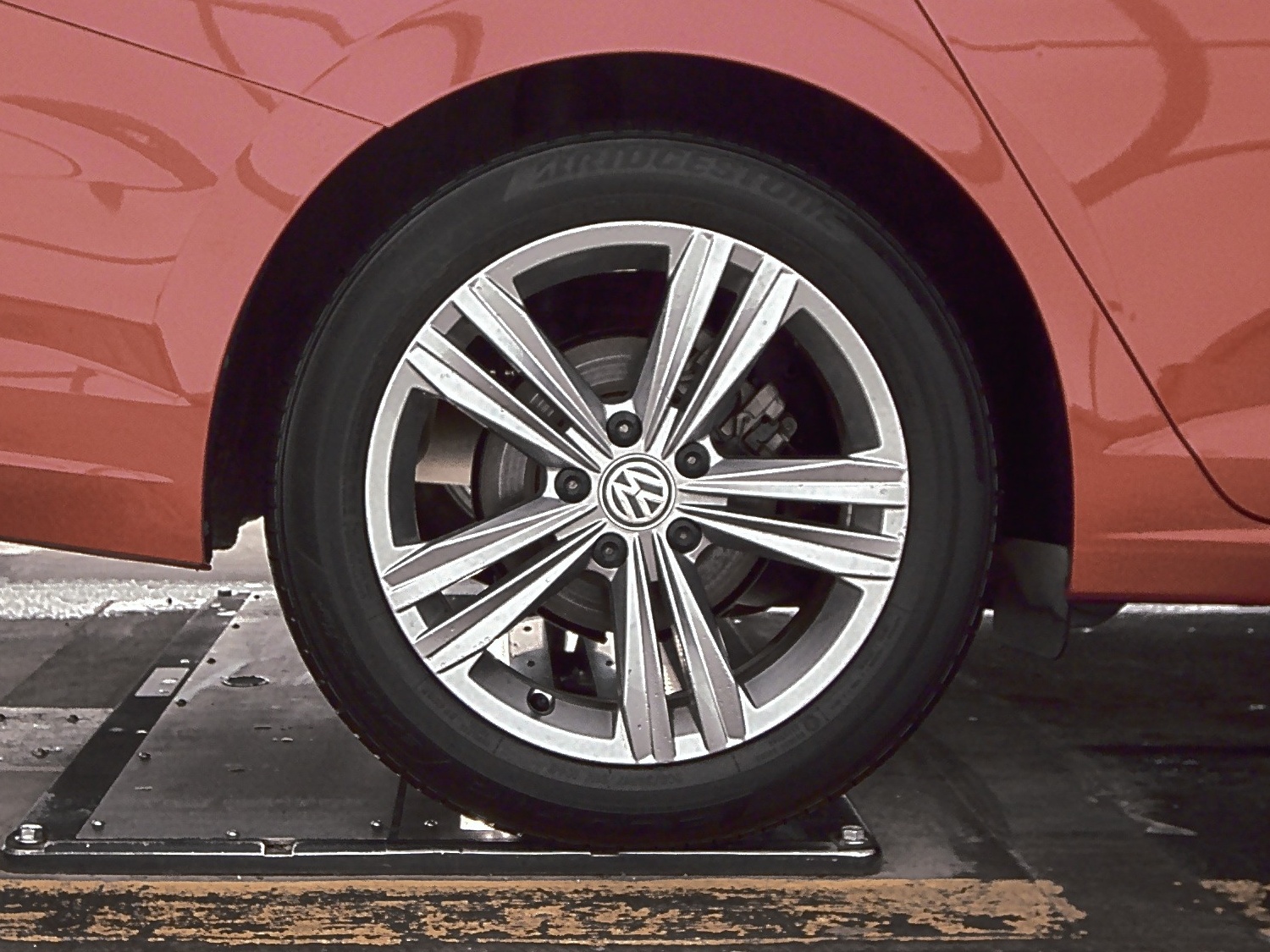 2019 Volkswagen Jetta 1.4T R-Line FWD